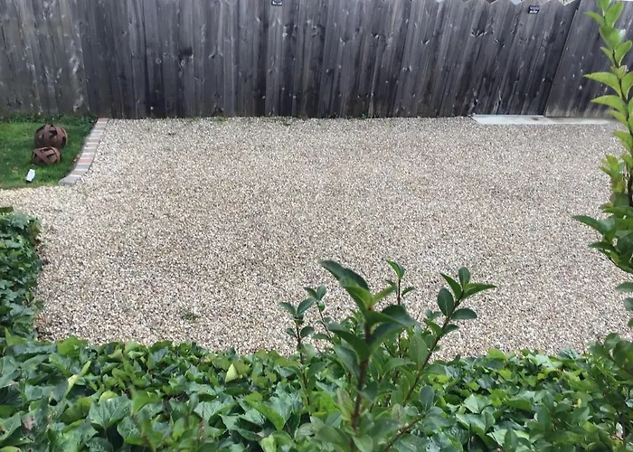 Bel Air Studios-terrasse Couverte-jardinet-vue Pont De Normandie-parking Prive オンフルール