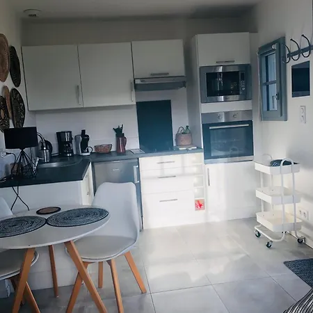 Bel Air Studios-terrasse Couverte-jardinet-vue Pont De Normandie-parking Prive * أونفلور