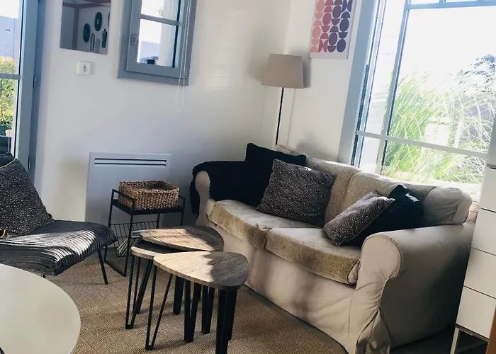 Bel Air Studios-terrasse Couverte-jardinet-vue Pont De Normandie-parking Prive *